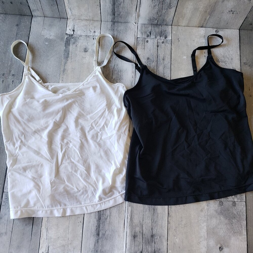 Delicates Underwire Black and White Camisole - Size 38 B/C